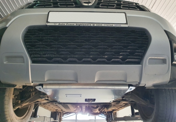 Cubre carter de aluminio Dacia Duster
