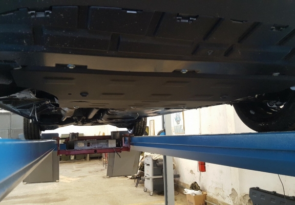 Cubre carter metalico Mercedes Viano W447 - 2.2 D