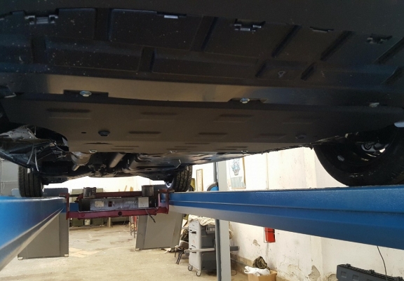 Cubre carter metalico Mercedes Viano W447 - 2.2 D