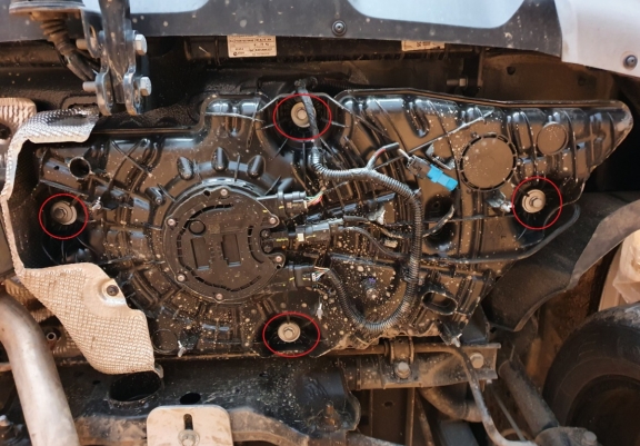 Protector del deposito AdBlue Dacia Duster