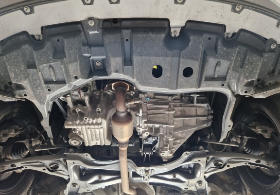 Cubre carter metalico Toyota Yaris